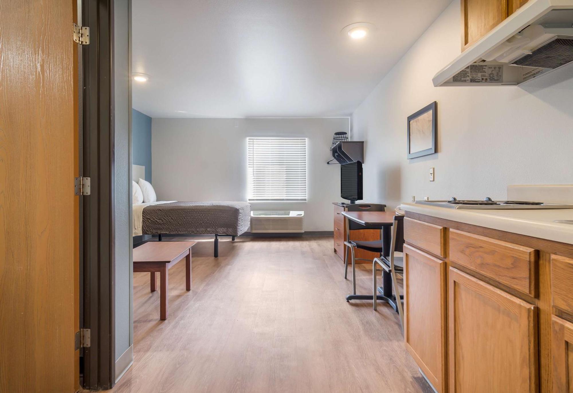 Extended Stay America Select Suites - Fort Myers Eksteriør billede