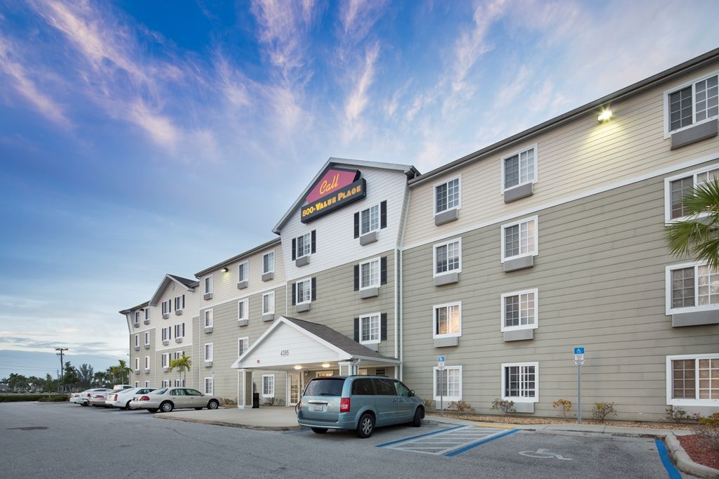 Extended Stay America Select Suites - Fort Myers Eksteriør billede